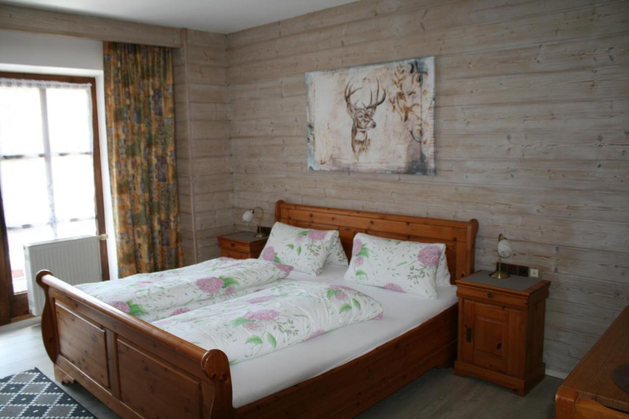 Waldpension Jaegerstueberl Отель Бад-Грисбах